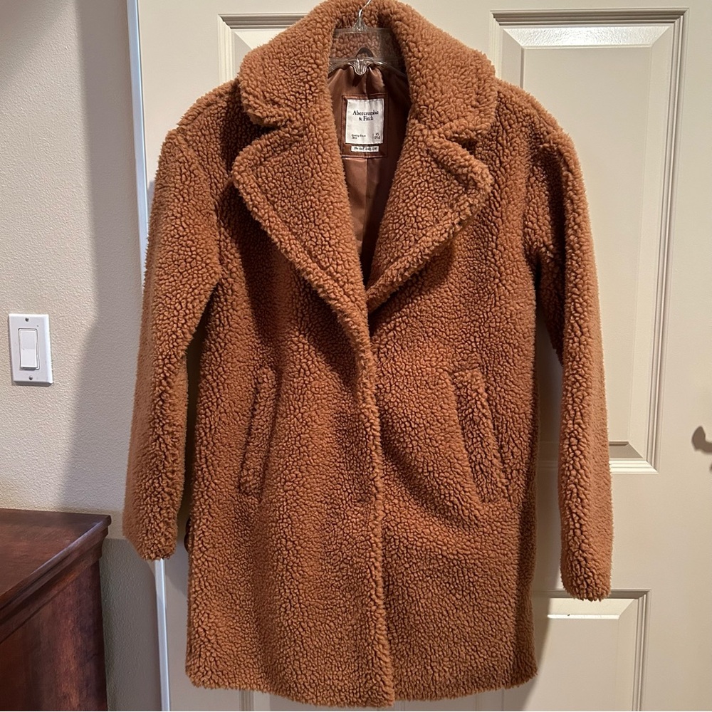 Abercrombie teddy coat